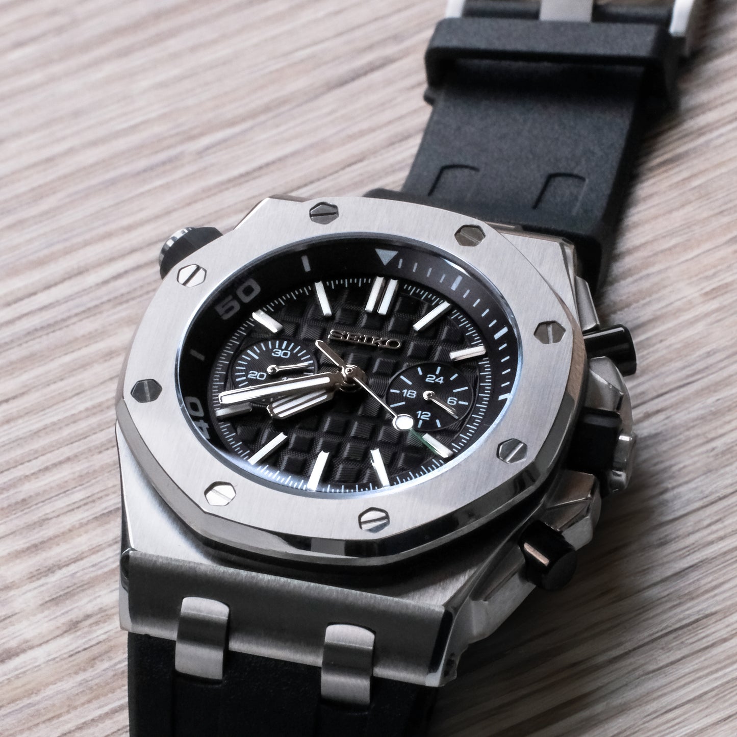 Oak Offshore Black - Chrono VK64